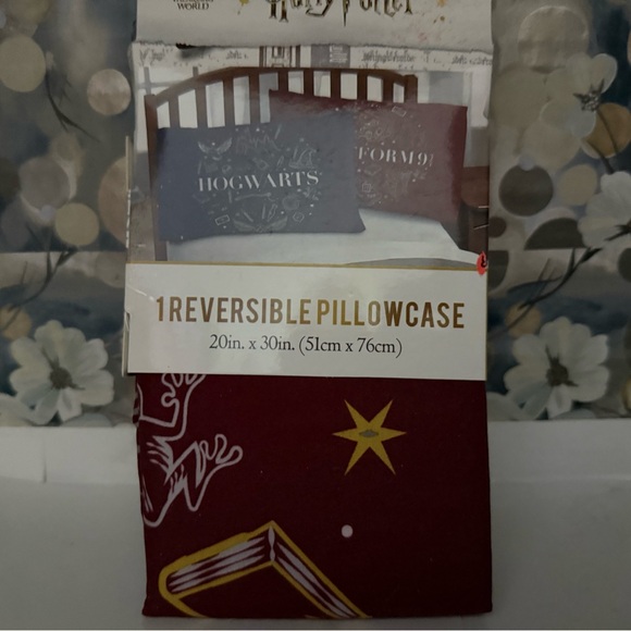 Harry Potter Reversible Pillowcase - Picture 1 of 3